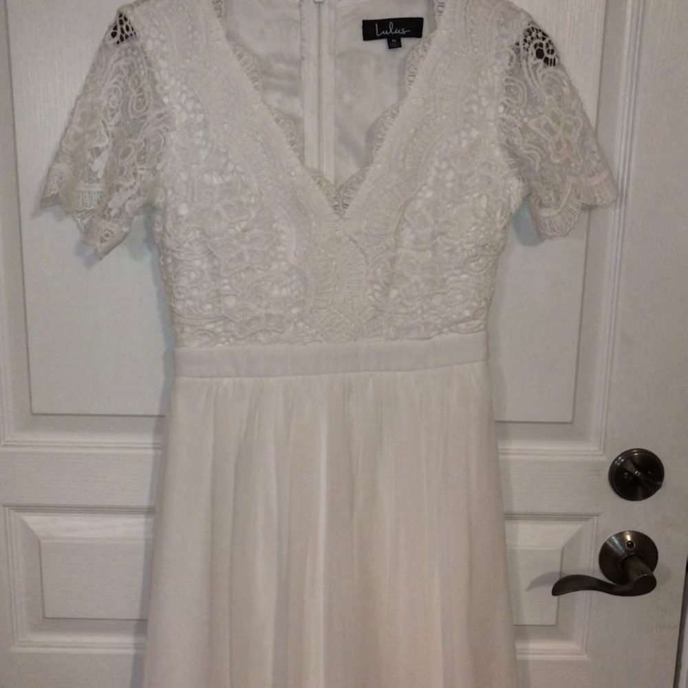 Lulus white dress